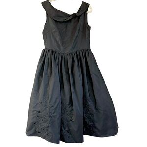 Collectif London 50’s Kate Doll Swing Dress Black Embroidered Full Skirt Size 10